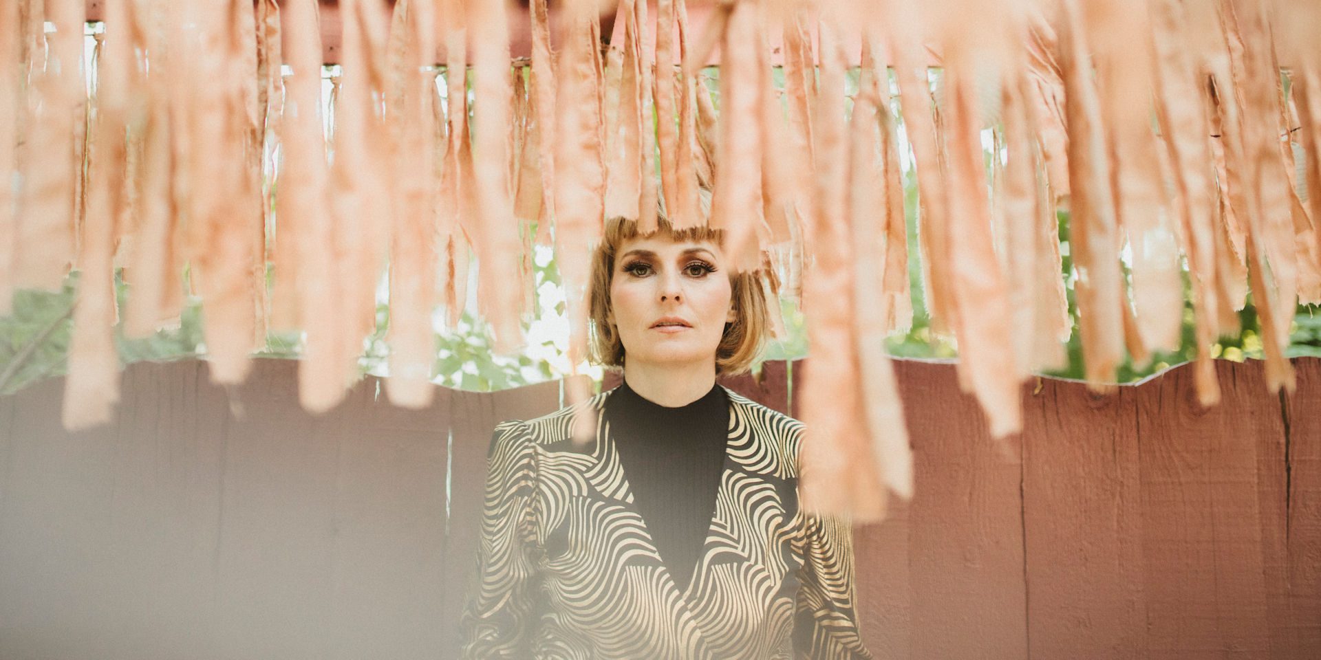 Jenn Grant promo pic